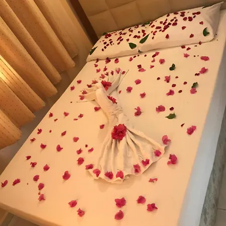 Poseidon Apart Otel